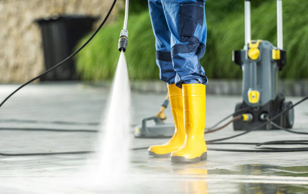 Best Commercial Building Pressure Washing  in East Camden, AR